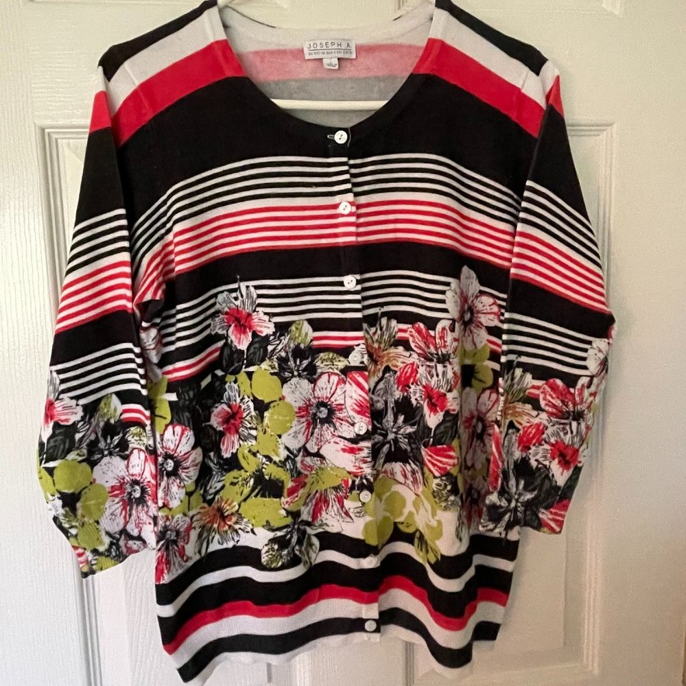 Joseph A. Lightweight Women's Cardigan - Red/Black/Green/White (Large)